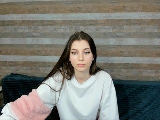 monicaneil on cam for live nude video chat