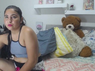 nickievans on cam for live nude video chat