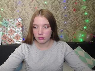 nikafreckles on cam for live nude video chat