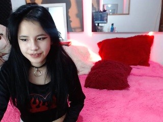 pinnky31 on cam for live nude video chat