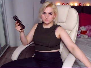 sasha-sky on cam for live nude video chat