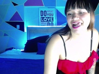 sweetnatasha on cam for live nude video chat