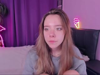 1evangeline1 on cam for live nude video chat