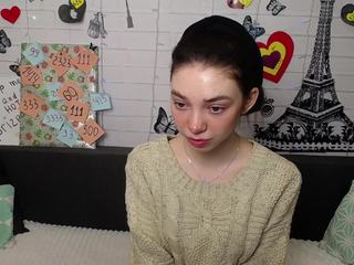 adetstar on cam for live nude video chat
