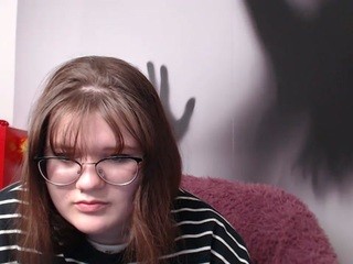bettylaynn on cam for live nude video chat