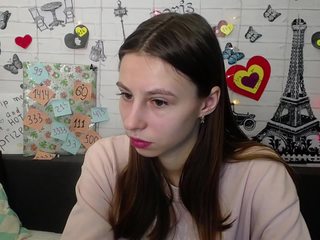 bonniesnoww on cam for live nude video chat