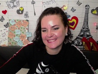emilymoon on cam for live nude video chat