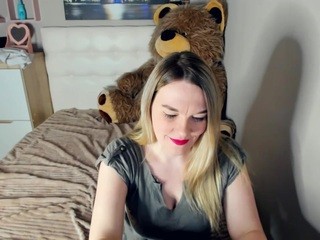 flying-star on cam for live nude video chat