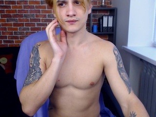 jacksonbosss on cam for live nude video chat