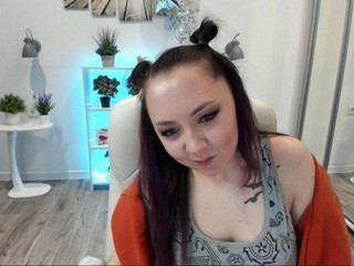 kitsuny on cam for live nude video chat