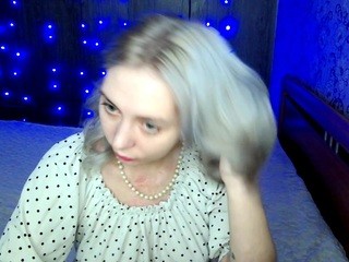 loraxlux on cam for live nude video chat