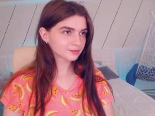 sandrasunris on cam for live nude video chat