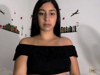 savagegirl on cam for live nude video chat