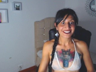 vampirella-crazy on cam for live nude video chat