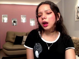 Violet , ? on cam for live nude video chat