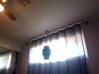 yourthroatfairy on cam for live nude video chat