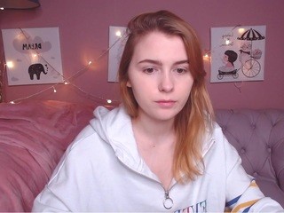 zarinashy on cam for live nude video chat