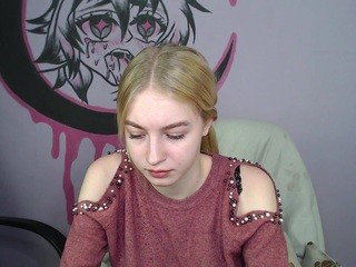 aliciawank on cam for live nude video chat