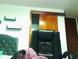 andru-tender on cam for live nude video chat