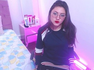 Diamond-Valery on cam for live nude video chat