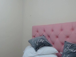 dulcineaperezz on cam for live nude video chat