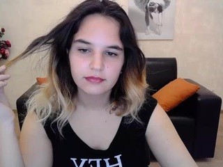 erinholmes on cam for live nude video chat