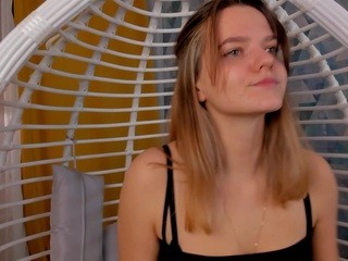 jinfell on cam for live nude video chat