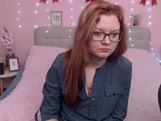 julianared on cam for live nude video chat