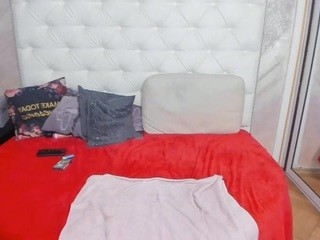 ladylauren on cam for live nude video chat