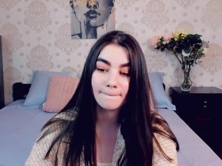 liluis on cam for live nude video chat