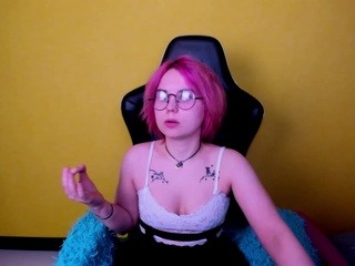 lolijanehgfkjfjfufrjufjfjhfljfhf on cam for live nude video chat