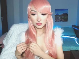 misssanet on cam for live nude video chat