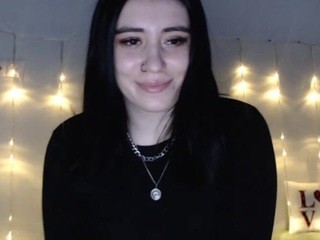 nicolettesheridan on cam for live nude video chat