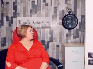 perfect-julia on cam for live nude video chat