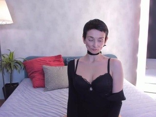 simone-debeauvoir on cam for live nude video chat