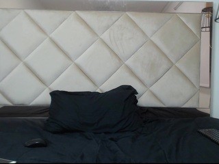 vaiolet-rose on cam for live nude video chat