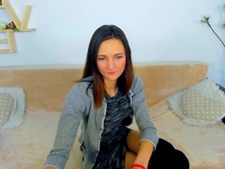 aalisa on cam for live nude video chat