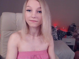 alexashy on cam for live nude video chat