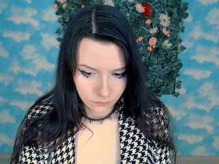 batlaughing on cam for live nude video chat