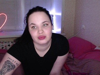 dinaruwess on cam for live nude video chat