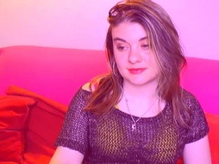 kellsie on cam for live nude video chat