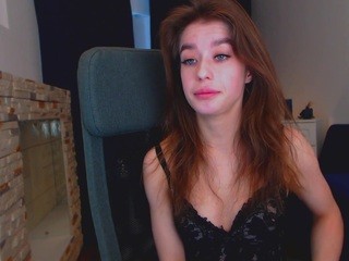 lilyrolls on cam for live nude video chat