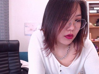 makimoore on cam for live nude video chat