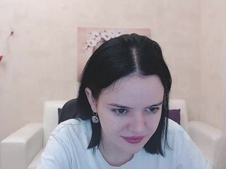 miaredi on cam for live nude video chat