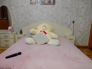 SweetCheekXO on cam for live nude video chat