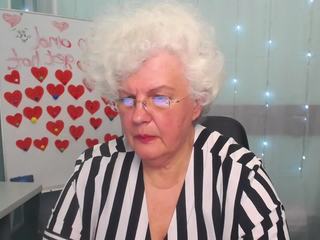 aishadama on cam for live nude video chat