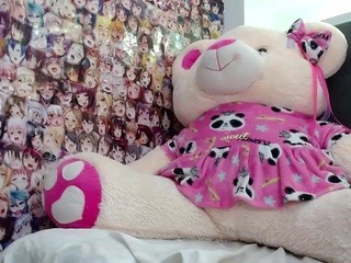 ‘*, •.¸♡??? ????????♡¸.•*’ on cam for live nude video chat