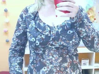 CharloteClark on cam for live nude video chat