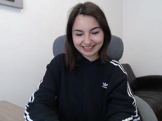chillichi on cam for live nude video chat