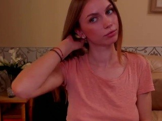 emmafunnies on cam for live nude video chat